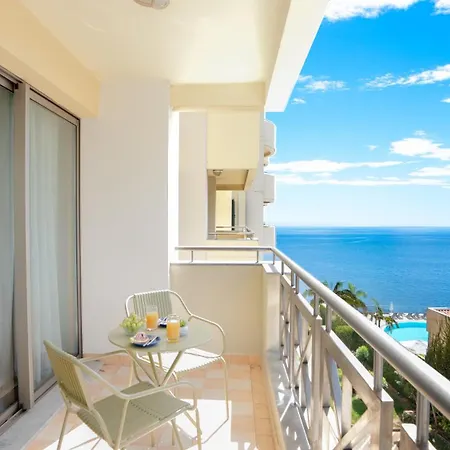 Eclipse I Pool & Ocean View At Quinta Falesia