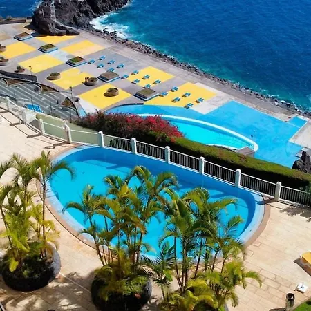 Eclipse I Pool & Ocean View At Quinta Falesia 公寓